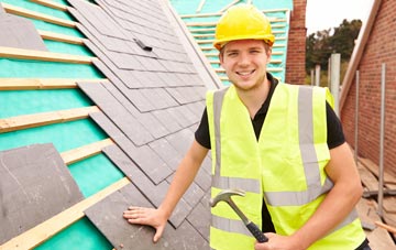 find trusted Shillingford St George roofers in Devon
